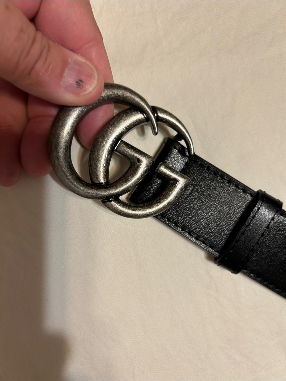 Gucci Black Leather Belt with Double G Silver-Tone Buckle - Picture 8 of 8